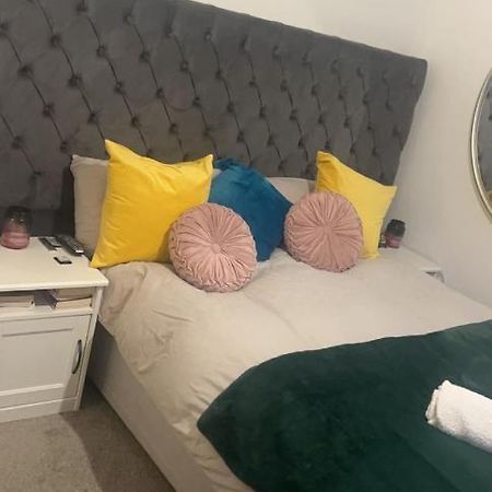 Spacious Double Room In Prime Location London Luaran gambar